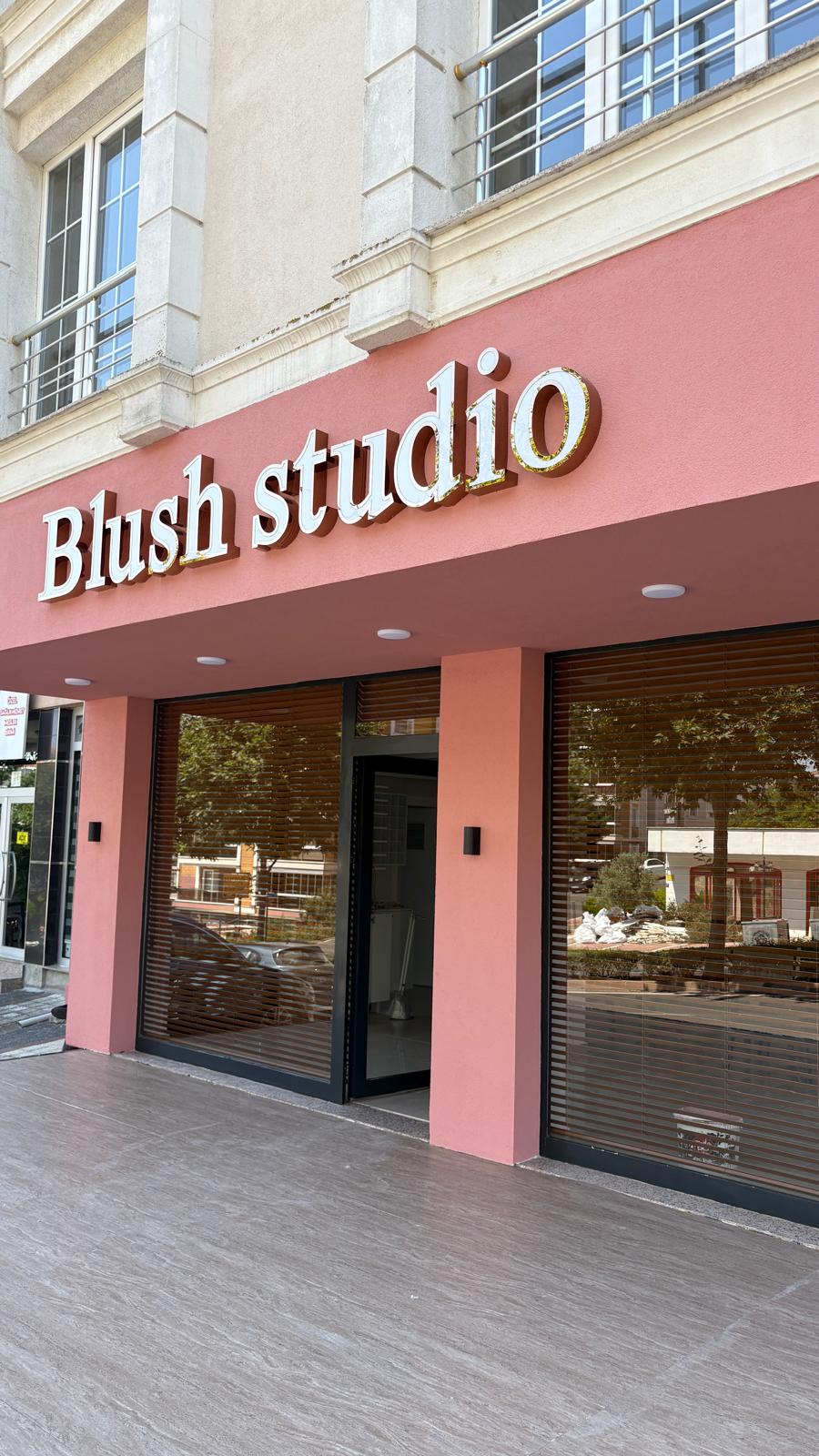 Blush Studio