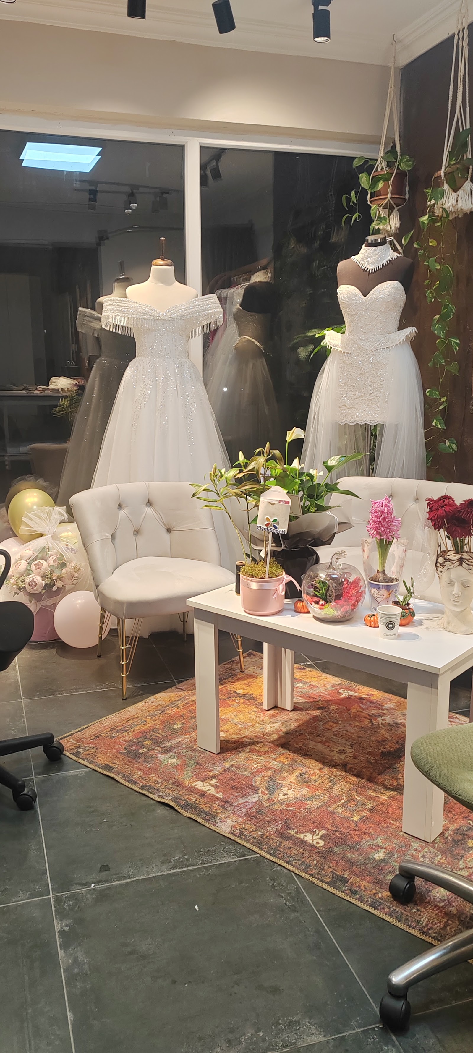 Moda Evi / Vintage Lokomotifi Moda Tasarım Atölyesi