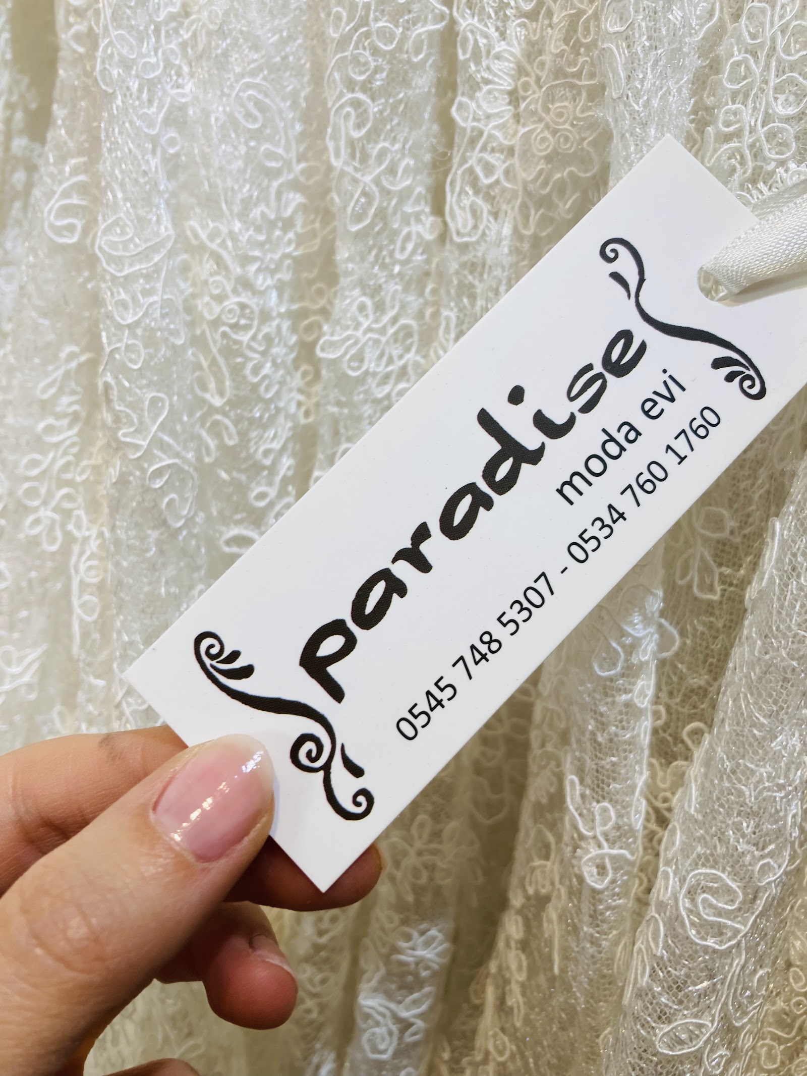 Paradise Gelinlik Moda Evi