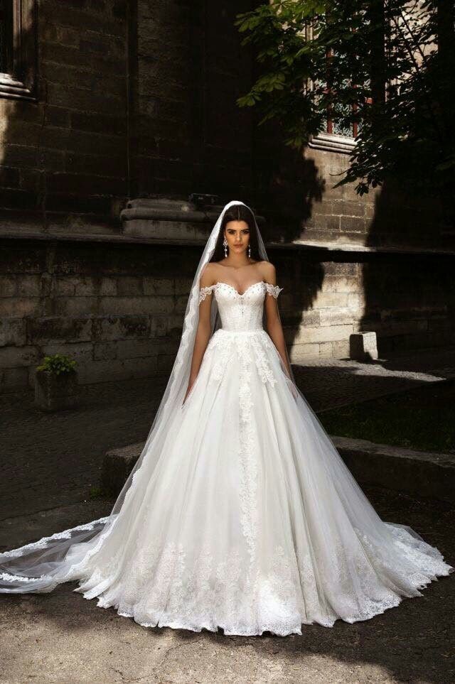 Paradise Gelinlik Moda Evi